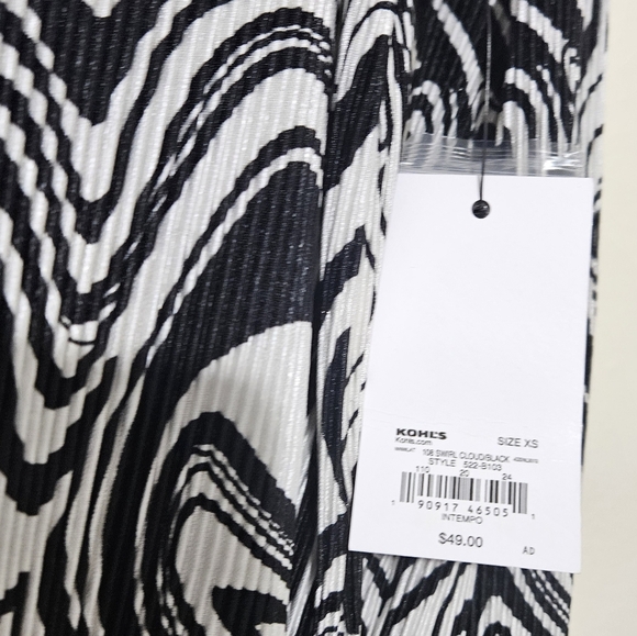 Intempo Relaxed Accordion Shirt NWT - Picture 3 of 7